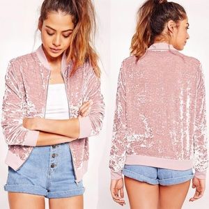 🎀NEW Pink Velvet Bomber Jacket🎀